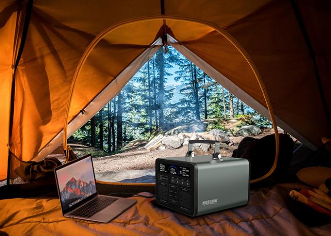 MPPTの純粋な正弦波110V 220V 500W 1000Wの屋外のポータブル太陽動力火車 3